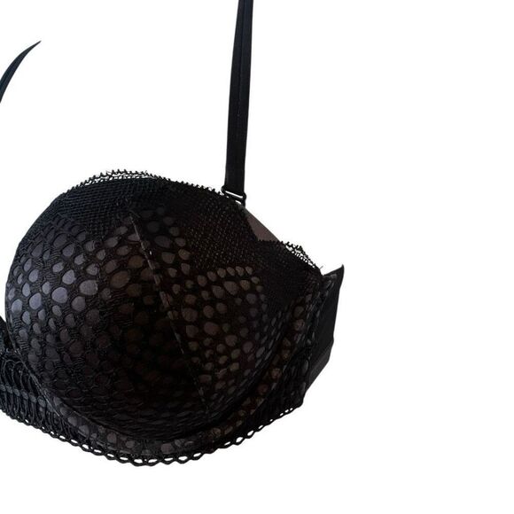 Victoria’s Secret Very Sexy Black Mesh Overlay Push-Up Bra 32D E70 - Picture 12 of 12
